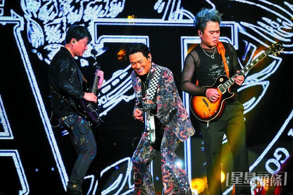杜德偉上年首攻台北小巨蛋舉行巡唱。 杜德偉上年首攻台北小巨蛋舉行巡唱。