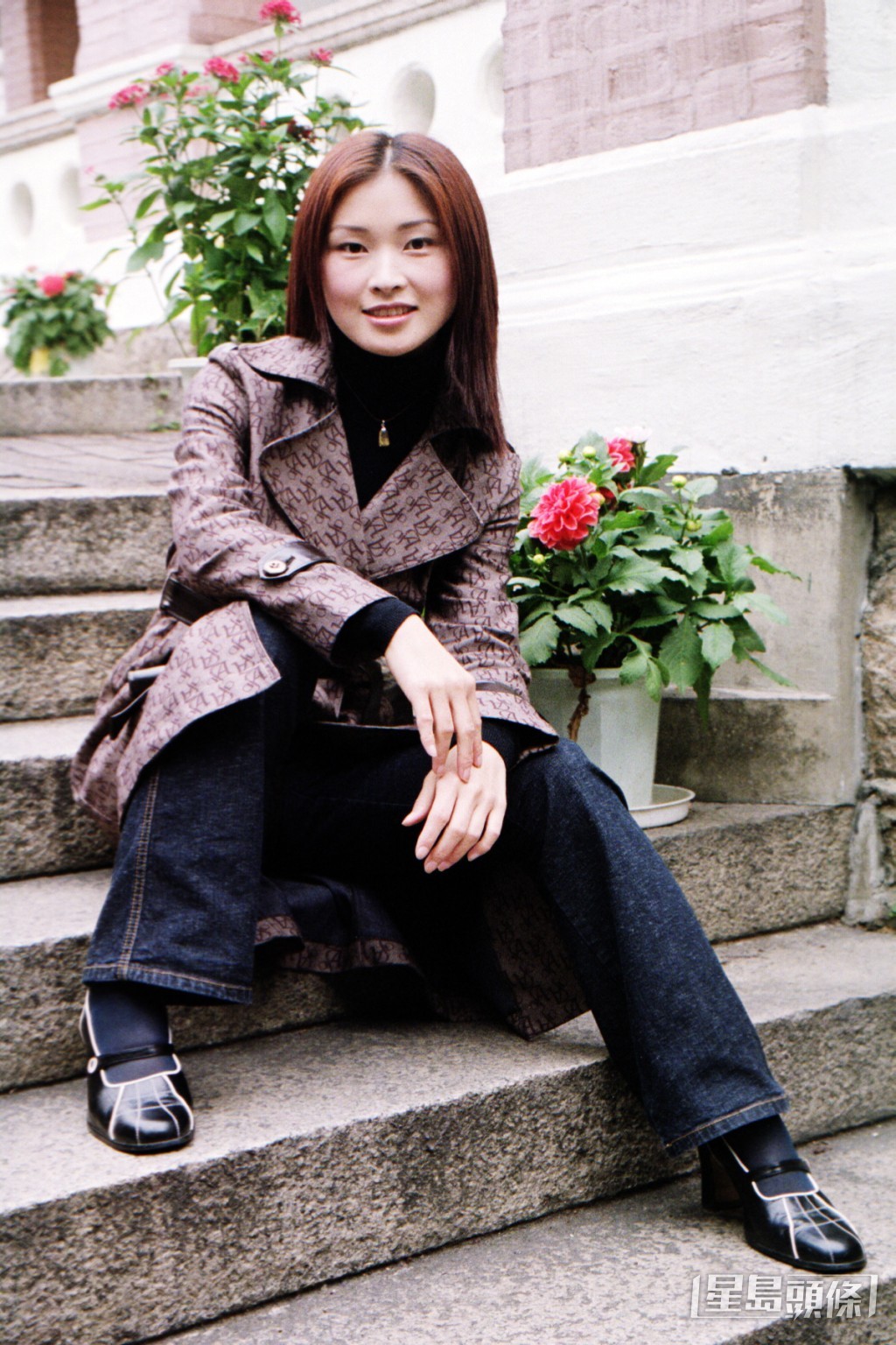 陳琪1997年畢業於香港演藝學院，曾效力TVB。