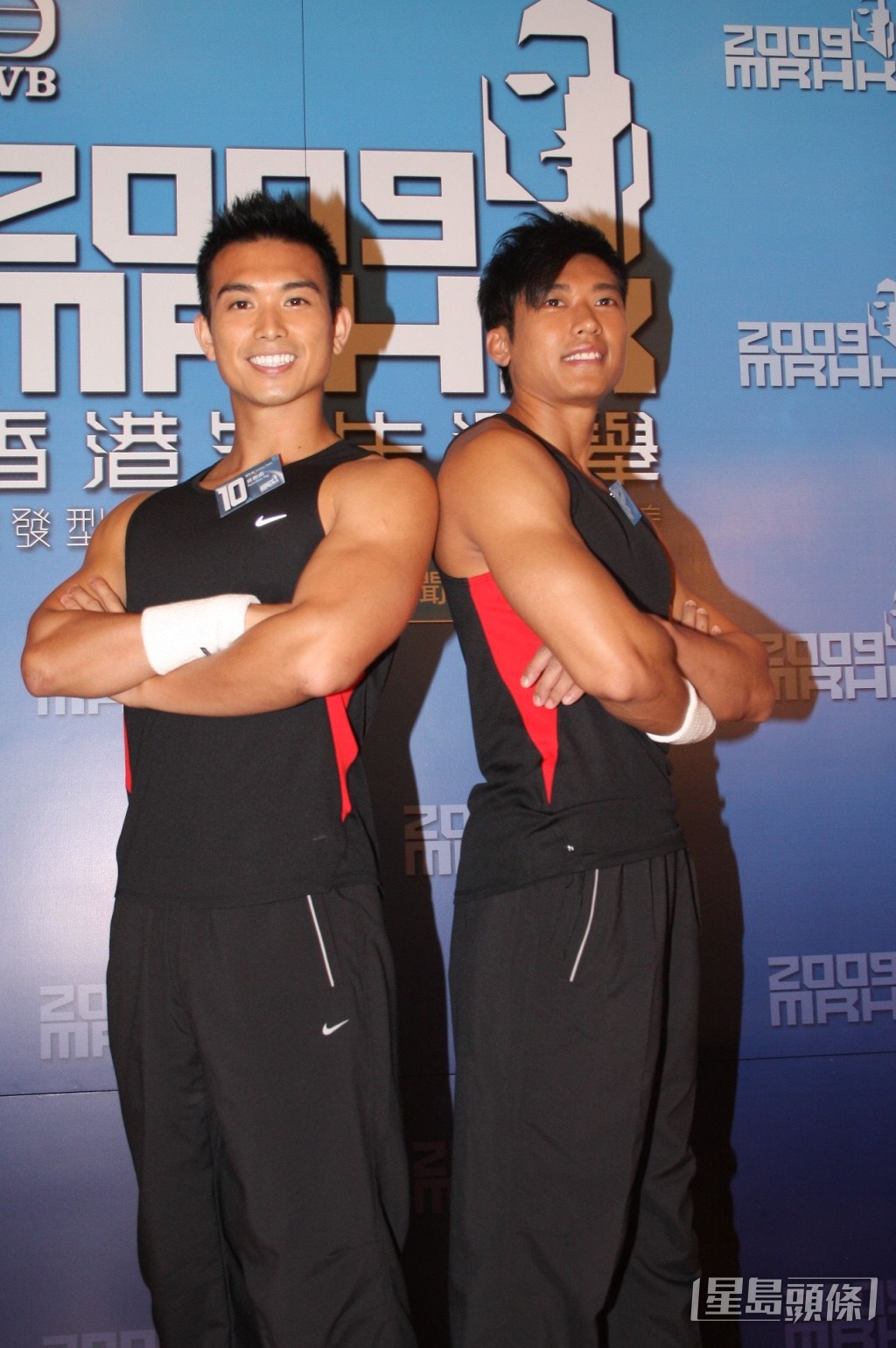 吳雲甫（左）2009年回流香港發展。