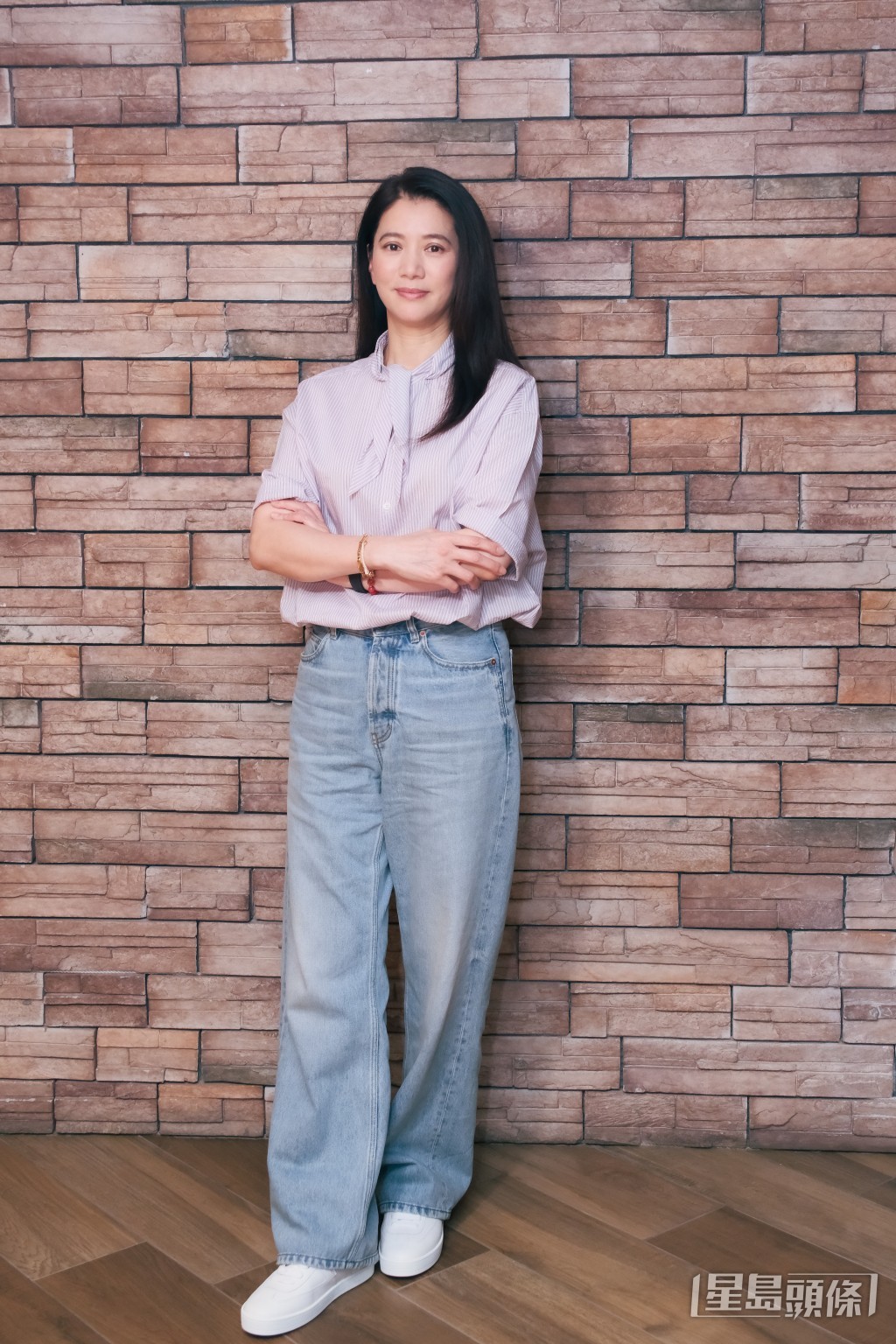 袁詠儀與江美儀被質疑向施加張曦雯「壓力」。