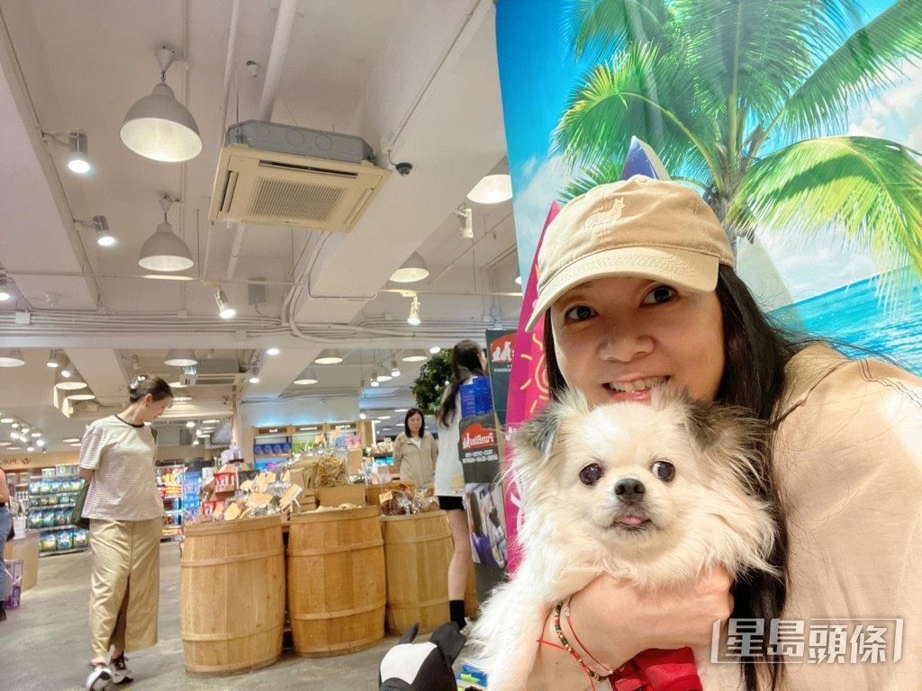 因为爱犬妹妹病逝，倩怡感受很深，很想为狗狗做多啲事。