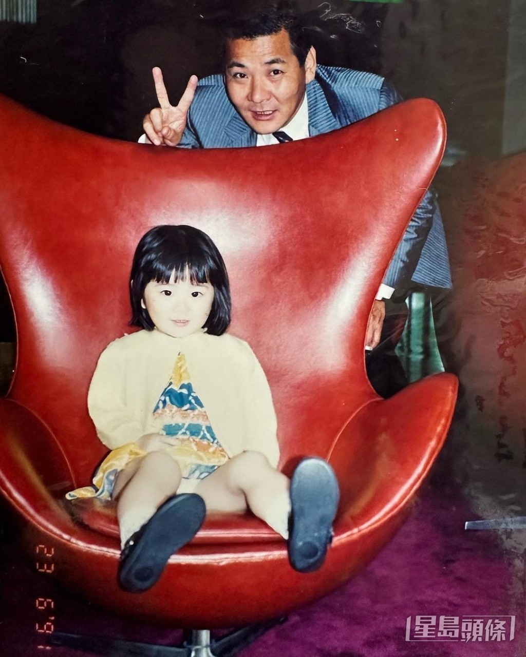 裕美当时留言:“寻爹启示︰我阿爸‘和田具久’身高6尺几,日本茨城人。如见到他请联络我,自我12岁后已失联。” 裕美当时留言:“寻爹启示︰我阿爸‘和田具久’身高6尺几,日本茨城人。如见到他请联络我,自我12岁后已失联。”