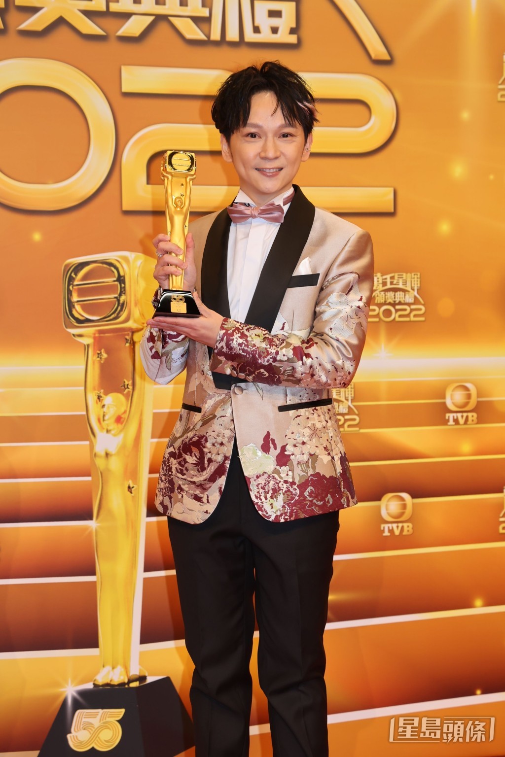 邓智坚去年凭《下流上车族》获得“最佳男配角”！