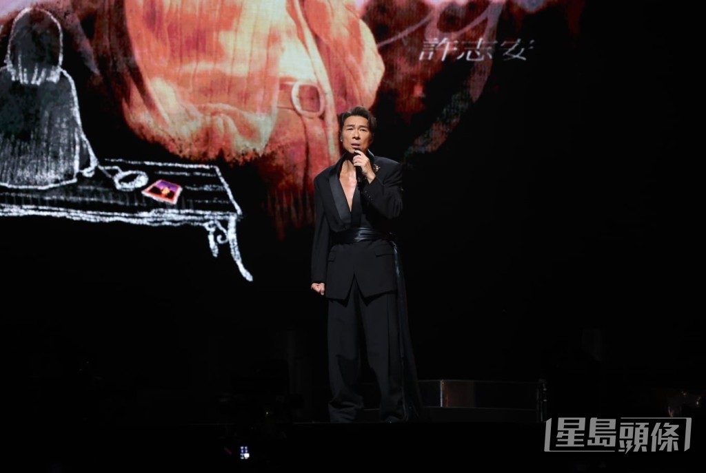 許志安在《On Stage》演唱會尾場上傾力演出，為樂迷帶來精彩一夜。