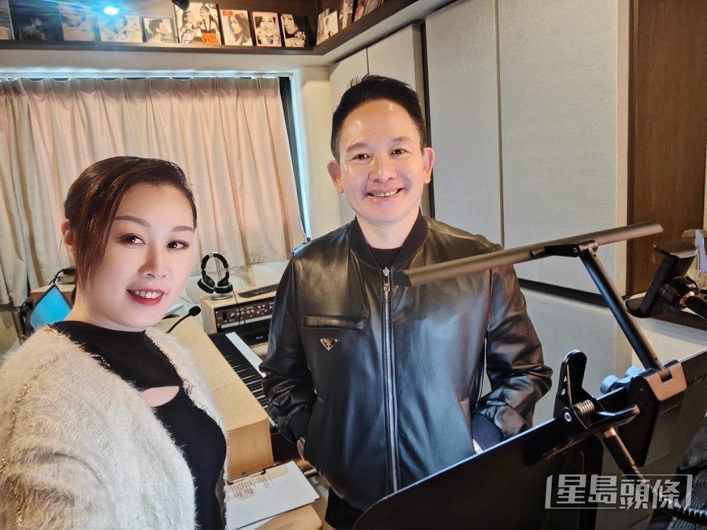 Jeffrey年輕時想做歌星。 Jeffrey年輕時想做歌星。