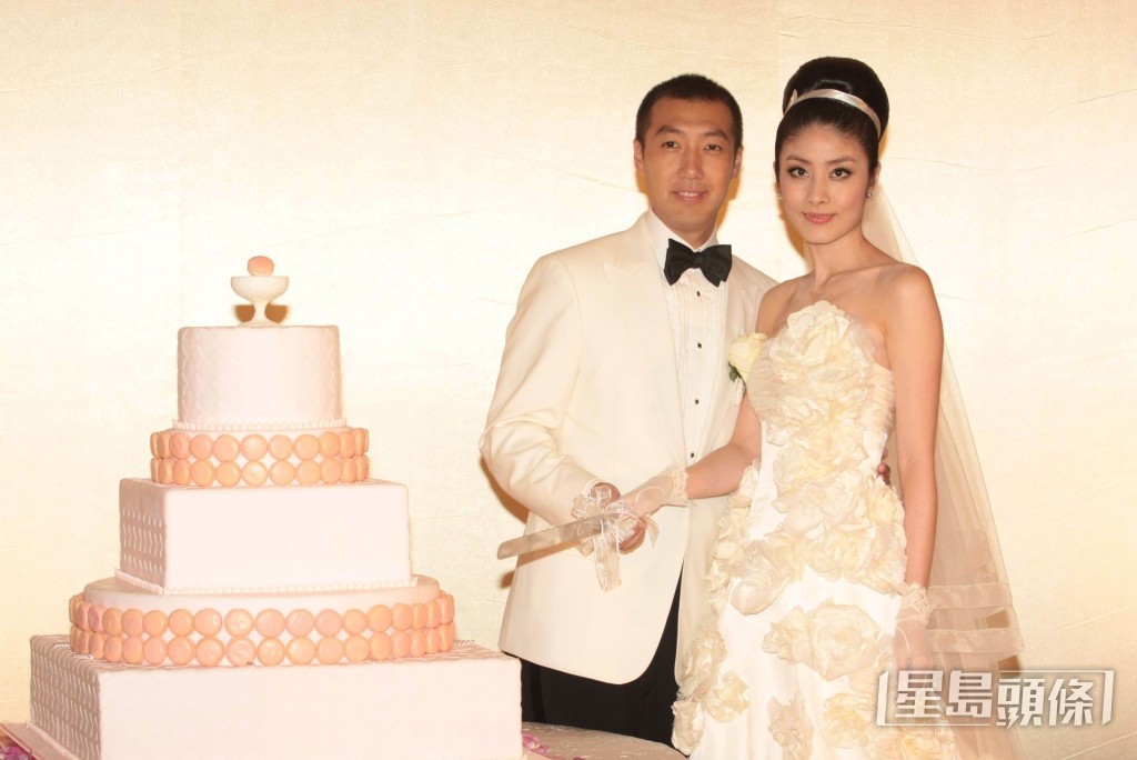 Kelly靠第六感揀初戀男友劉建浩（Alex）結婚。