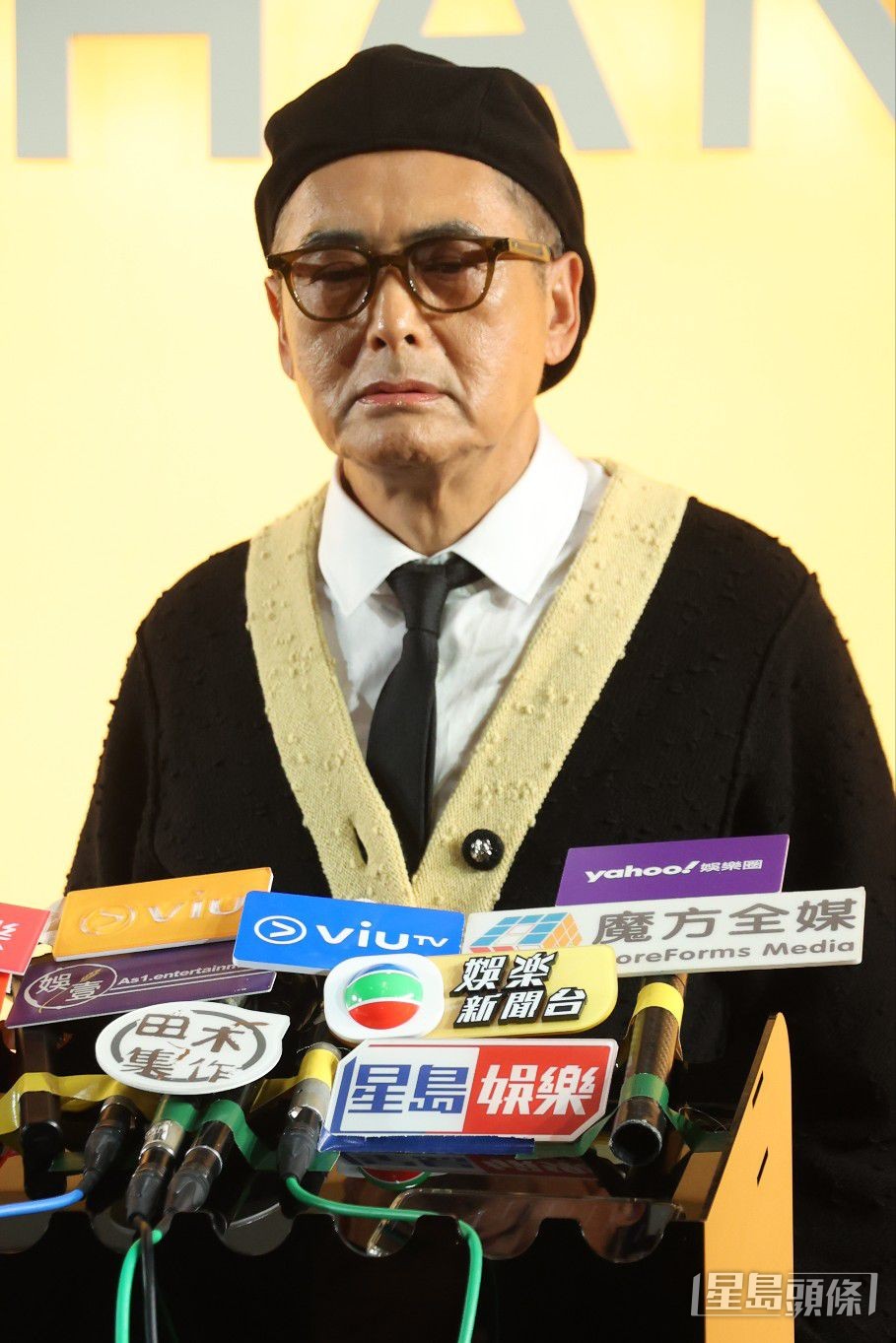 發哥笑言網民有白內障才會以為是腫瘤。 發哥笑言網民有白內障才會以為是腫瘤。