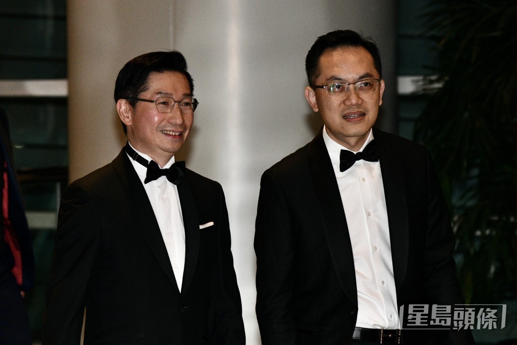 中大醫學院候任院長趙偉仁(左)。盧江球攝 中大醫學院候任院長趙偉仁(左)。盧江球攝