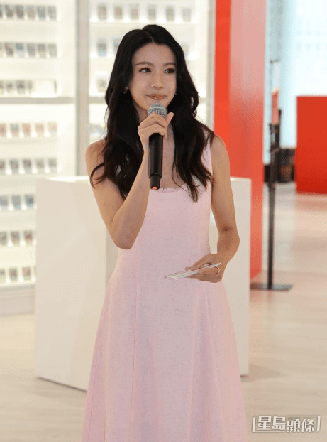 蔡思貝有份演出。
