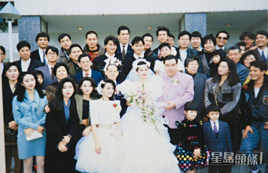 Kent哥1990年結婚。