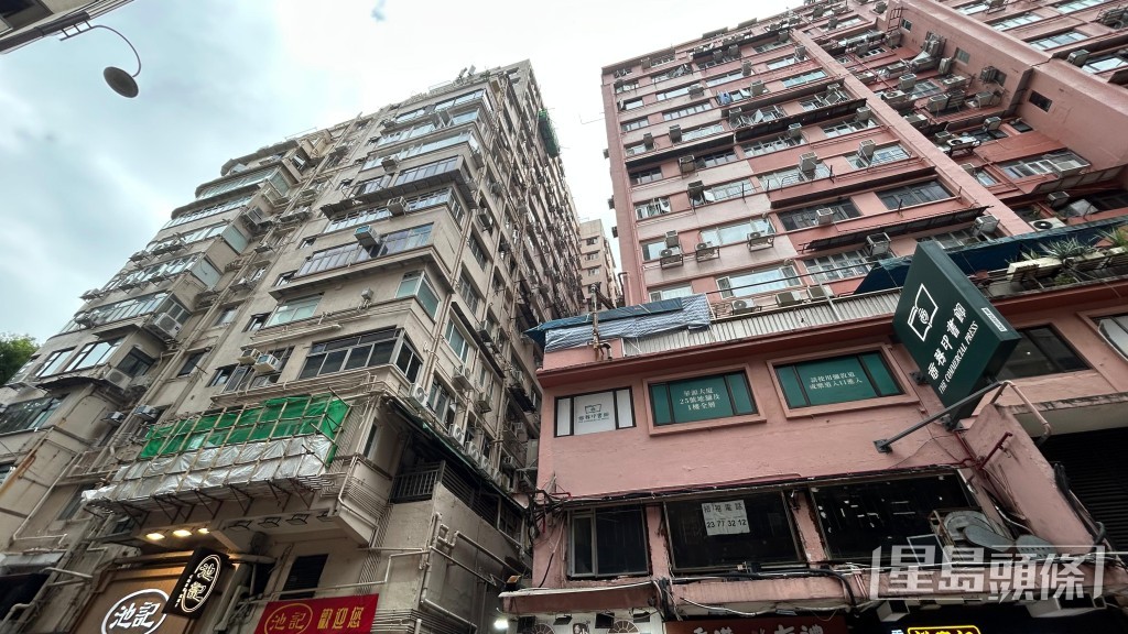 案發地點為尖沙咀彌敦道83-97號華源大廈樓上單位。蔡楚輝攝 案發地點為尖沙咀彌敦道83-97號華源大廈樓上單位。蔡楚輝攝