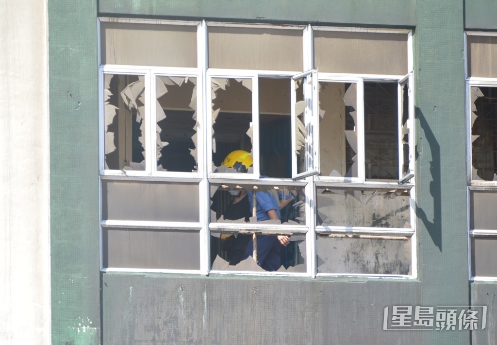 消防隊目許志傑於火警中殉職。