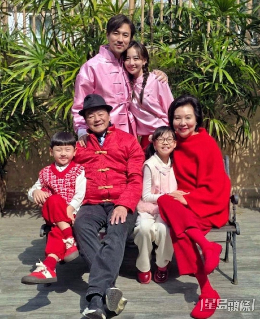 譚俊彥好錫家人。