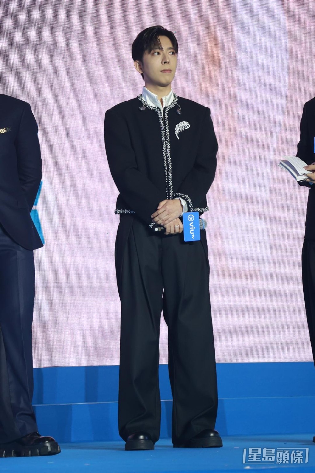 Edan挑戰經典日劇《悠長假期》。