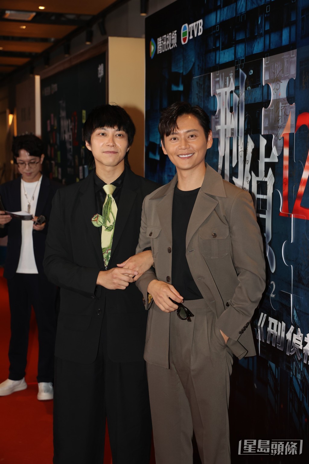 吳業坤、張振朗有份主演《刑偵12》。 吳業坤、張振朗有份主演《刑偵12》。