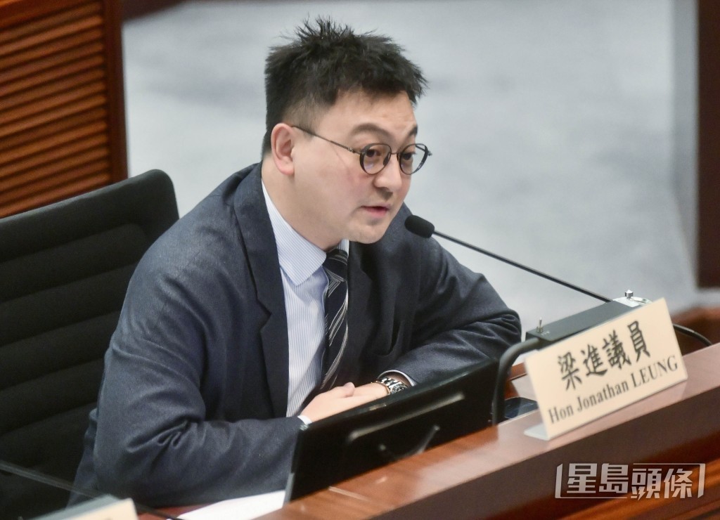 飲食界議員梁進。 飲食界議員梁進。