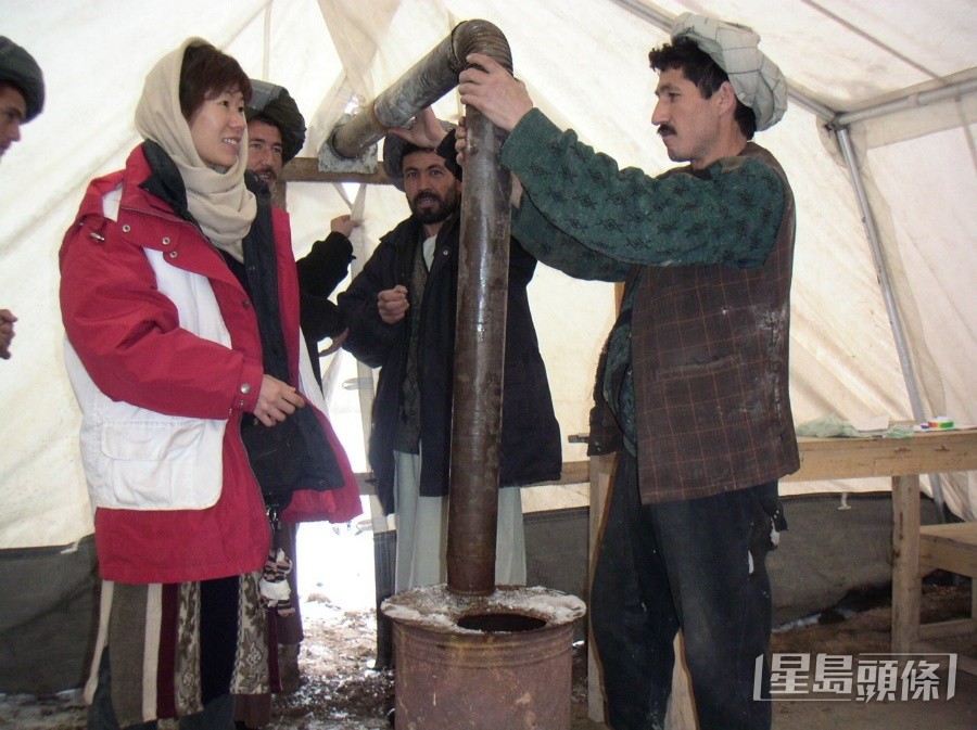 周健德在阿富汗協助搭建水電供應。 受訪者提供 周健德在阿富汗協助搭建水電供應。 受訪者提供