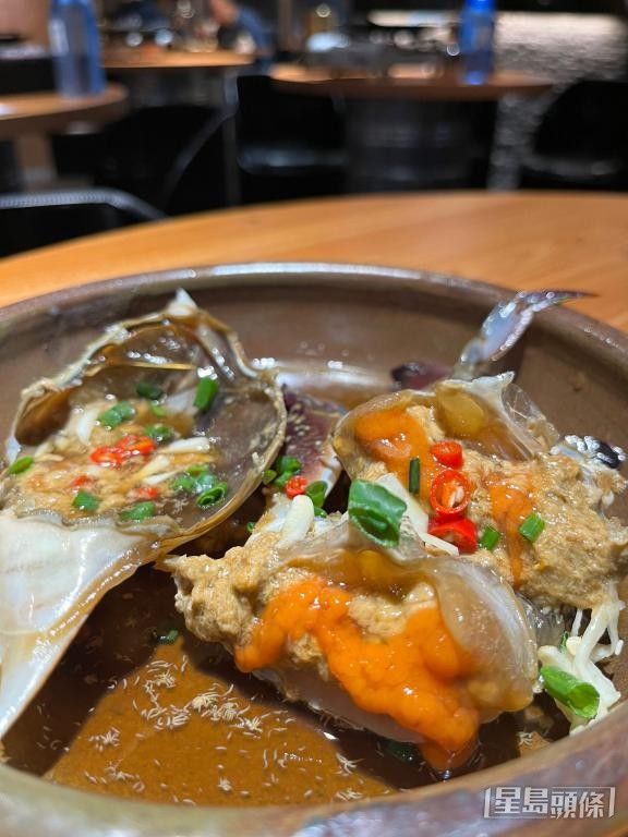 有業界人士指，餐廳提供任食醬油蟹的食安風險極高。 受訪者提供