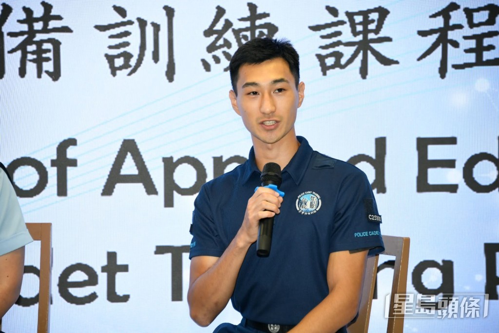 曾居日本7年的李誠展(Jack)受警務人員家人熏陶，決意回流香港投考警隊。