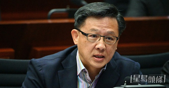 選委界何君堯投反對票。資料圖片 選委界何君堯投反對票。資料圖片