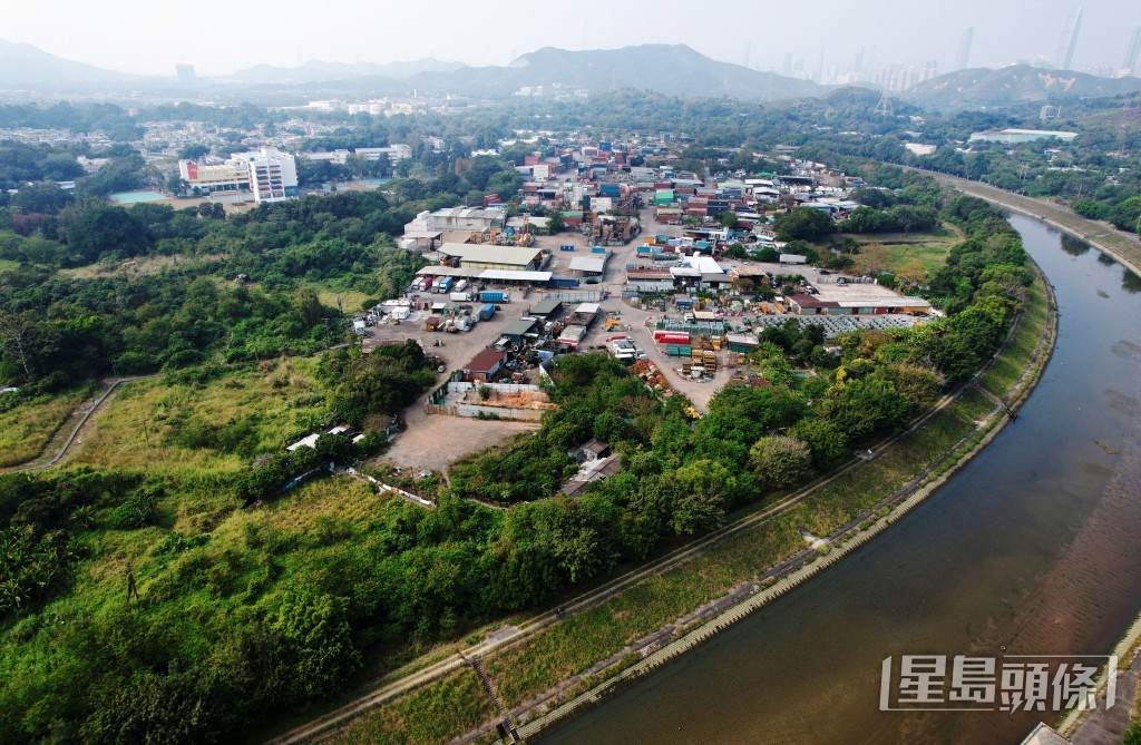 洪水橋/厦村新發展區包括大學城在內用地,預計最早2026年內完成土地平整。資料圖片 洪水橋/厦村新發展區包括大學城在內用地,預計最早2026年內完成土地平整。資料圖片