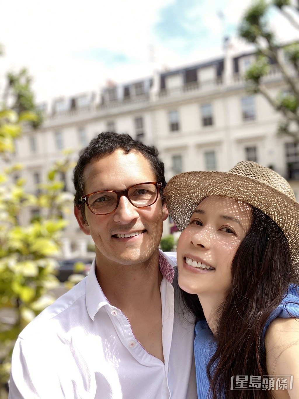Karen與老公在歐洲共度結婚15周年。 Karen與老公在歐洲共度結婚15周年。