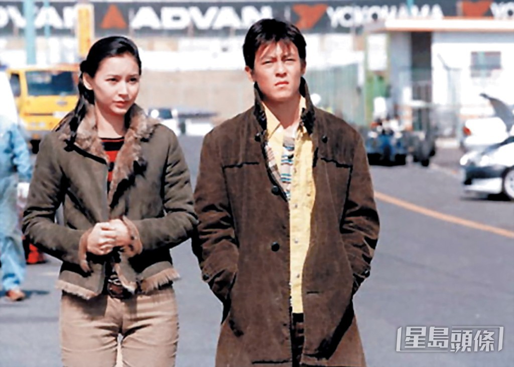 2001年，Amanda拍攝首部電影《願望樹》與陳冠希合作。