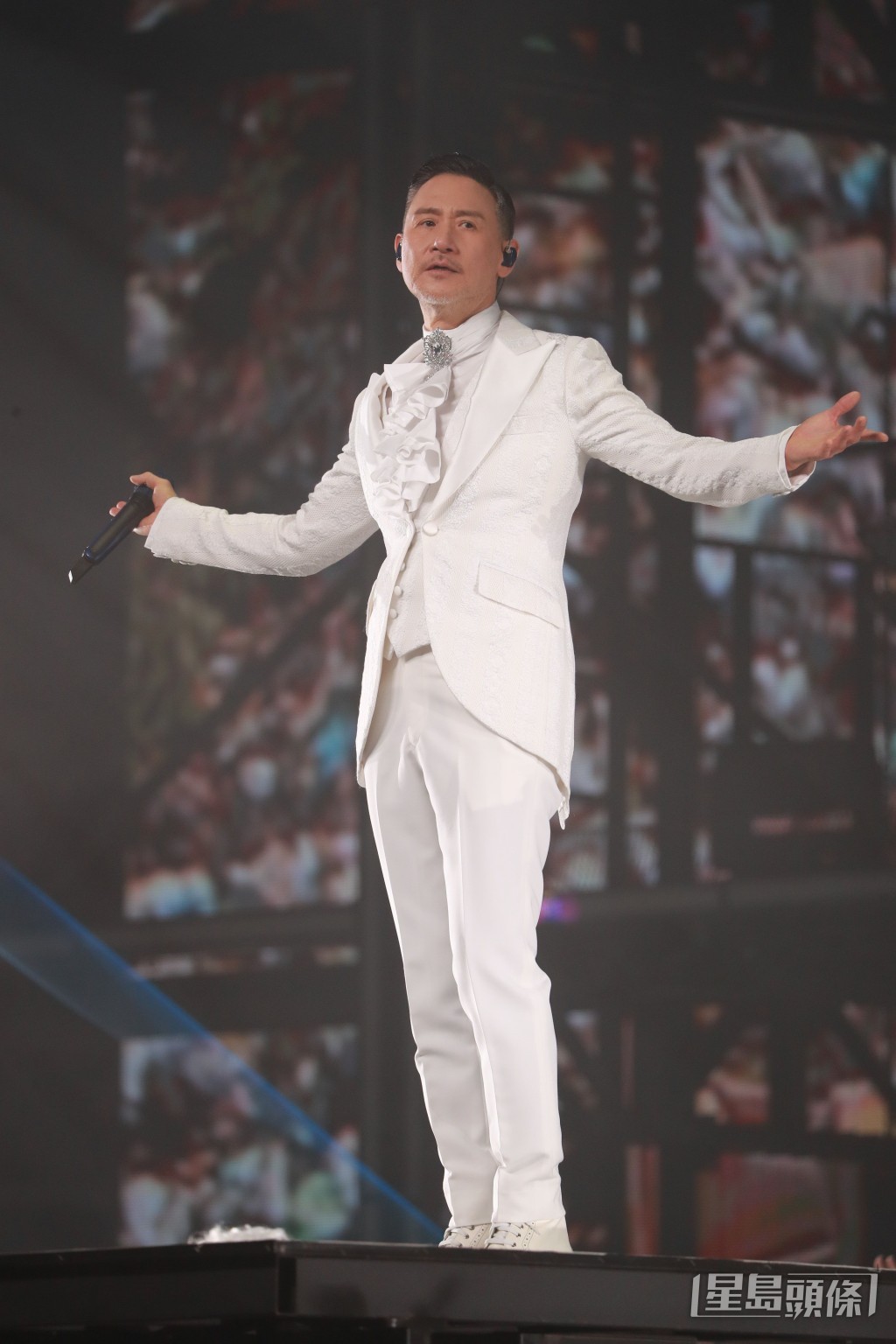 學友回歸紅館。