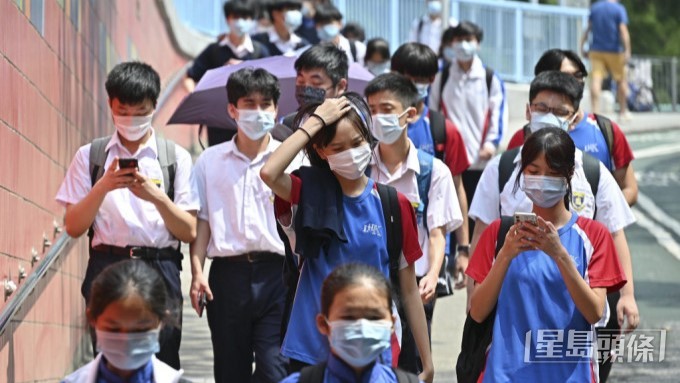 当局指过去三年（即2020至2022年），全港中、小学向教育局汇报的“学生怀疑自杀身亡个案”数字分别为21、25及25宗，而2023年截至10月的数字为27宗。资料图片
