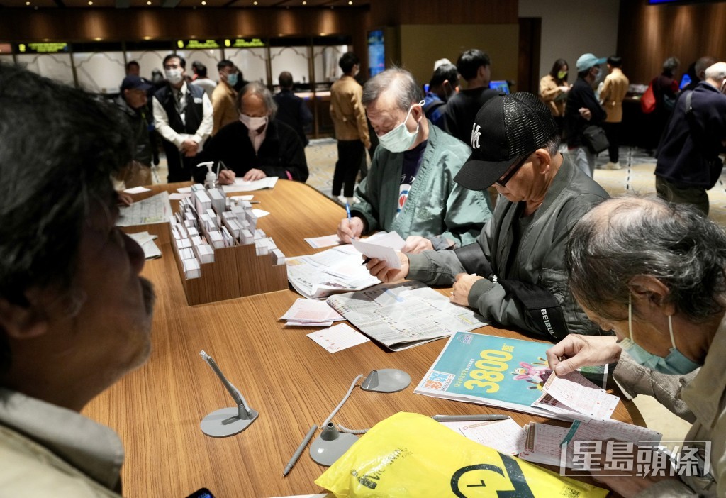 上期頭獎為3,700萬的六合彩未有人中。資料圖片