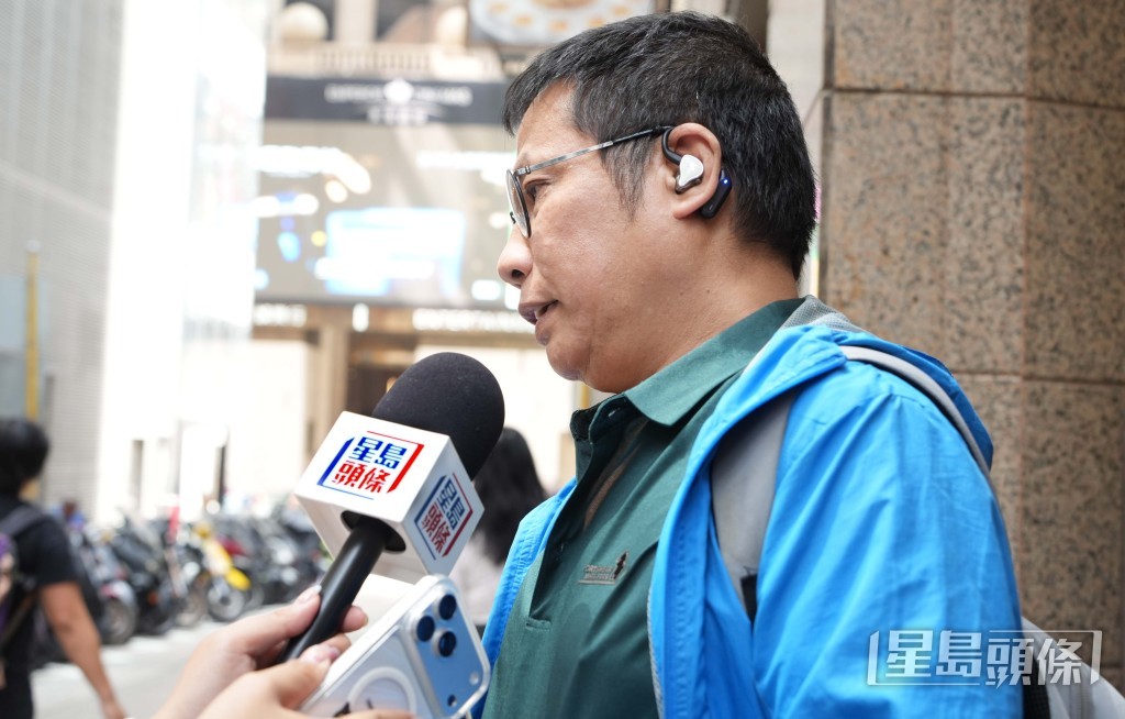 梁先生花了200元買六合彩,但笑言「咁易中咩?咁易中無窮人啦。」 梁先生花了200元買六合彩,但笑言「咁易中咩?咁易中無窮人啦。」