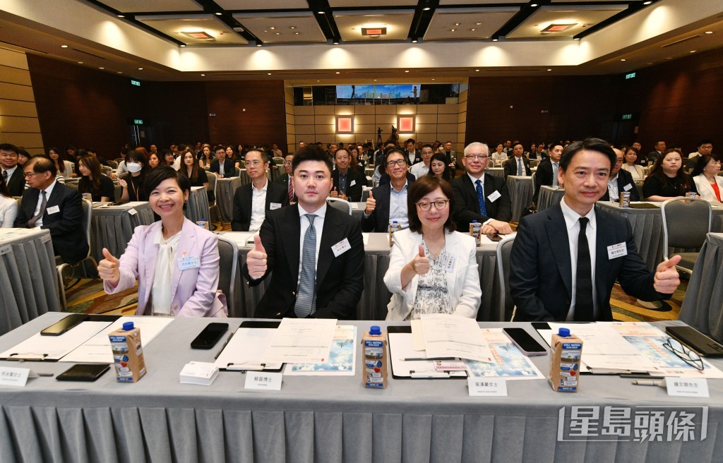 星岛新闻集团举办“星岛房地产发展动向论坛2024”。 星岛新闻集团举办“星岛房地产发展动向论坛2024”。
