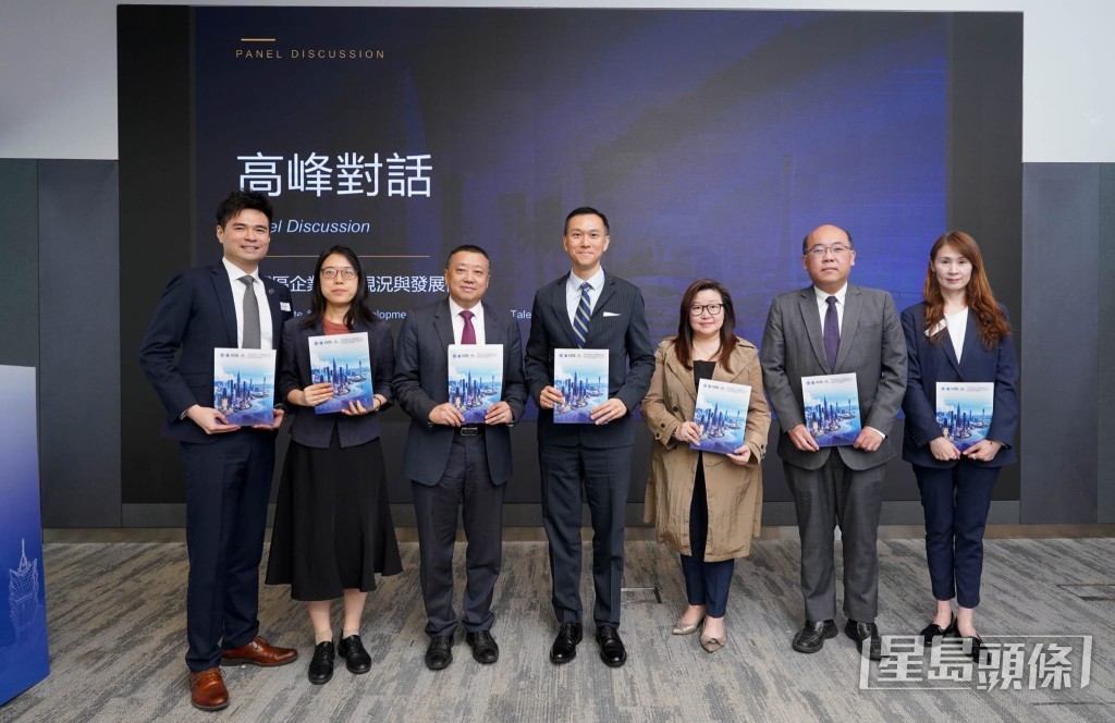 高奧士國際人才集團舉辦活動,陳家成(左)指,企業對人才類型的需求已強調「重質不重量,寧缺勿濫」,複合性人才十分重要。 高奧士國際人才集團舉辦活動,陳家成(左)指,企業對人才類型的需求已強調「重質不重量,寧缺勿濫」,複合性人才十分重要。