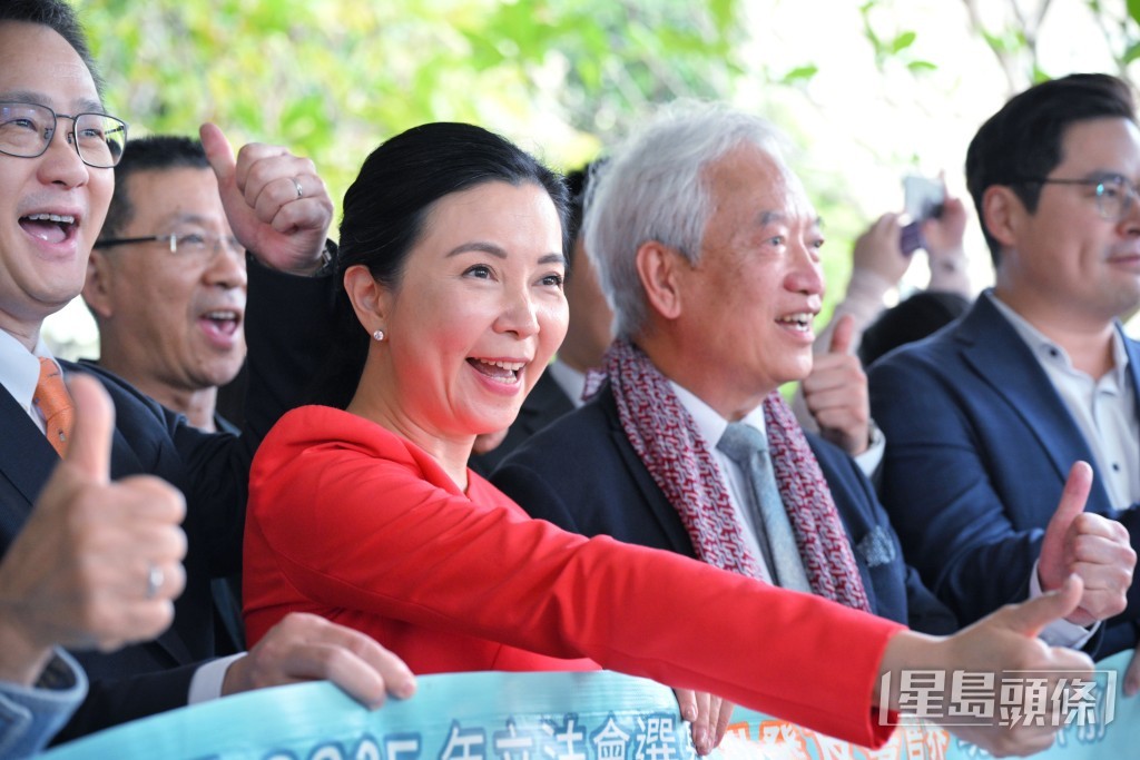 謝邱安儀報名參選批發及零售界,硬撼自由黨現任議員邵家輝。資料圖片 謝邱安儀報名參選批發及零售界,硬撼自由黨現任議員邵家輝。資料圖片