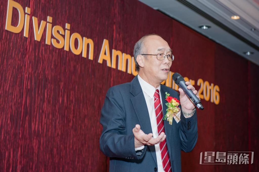 林振敏經常接受傳媒訪問,分析火警起因及提供防火建議。 受訪者提供 林振敏經常接受傳媒訪問,分析火警起因及提供防火建議。 受訪者提供