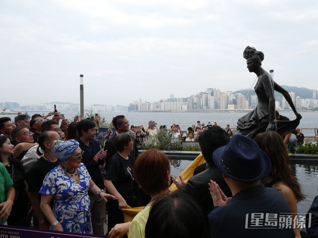 修復後銅像效果都算滿意。 修復後銅像效果都算滿意。