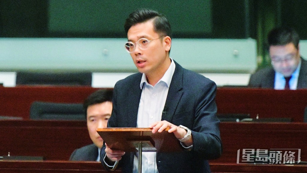 梁文廣期望在現有「簡約公屋」及「過渡性房屋」資源上,能優先考慮安置受影響的年老住戶。資料圖片 梁文廣期望在現有「簡約公屋」及「過渡性房屋」資源上,能優先考慮安置受影響的年老住戶。資料圖片