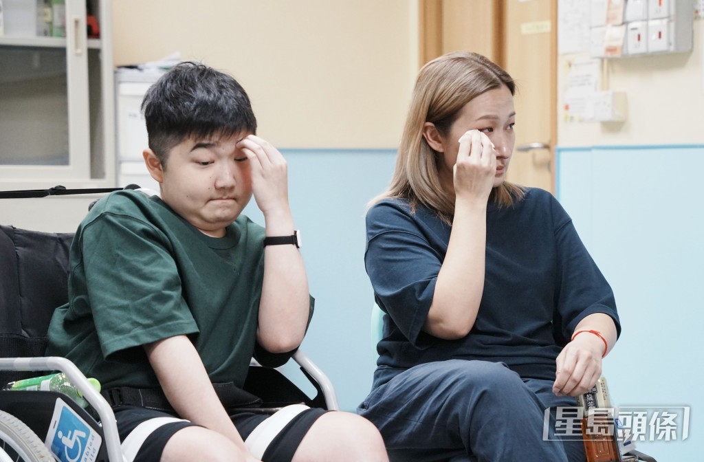 (左起)斈一、徐玉英。汪旭峰攝 (左起)斈一、徐玉英。汪旭峰攝