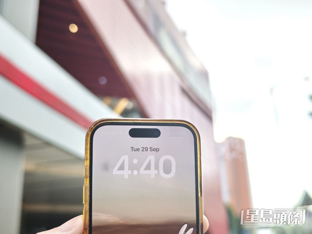記者下午4時40分從Megabox商場門口出發。 記者下午4時40分從Megabox商場門口出發。