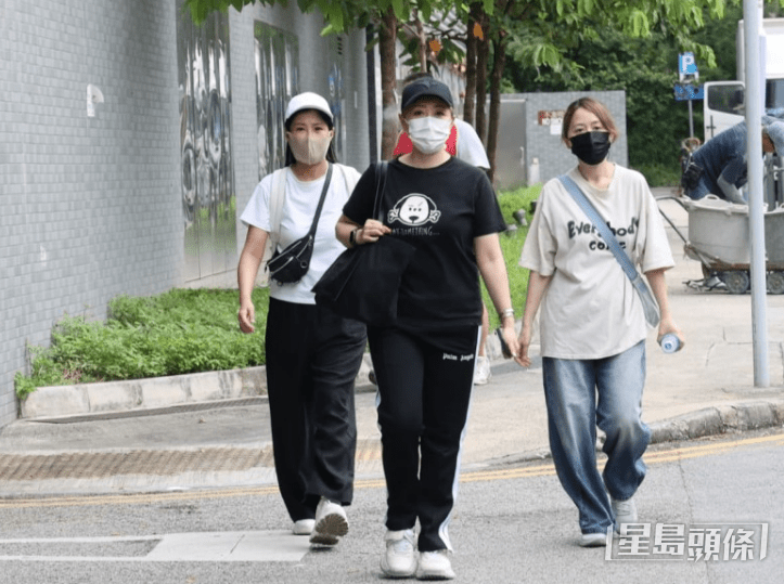 湯盈盈今日（21日）到醫院探望鍾麗淇並透露喜訊。（資料圖片）