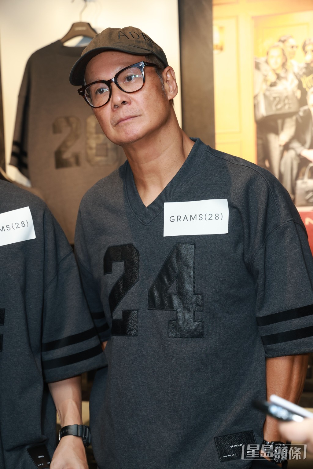 Eddie Chung好低調。