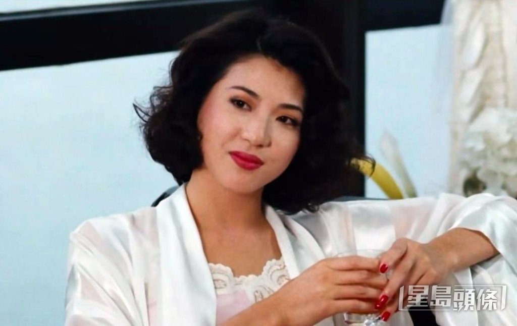 邱月清曾拍過三級片。