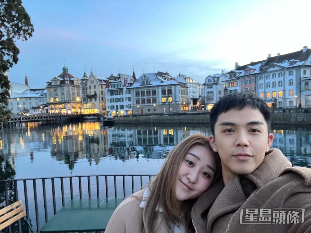 伍富橋和老婆梁兆楹Shirley不時去旅行。