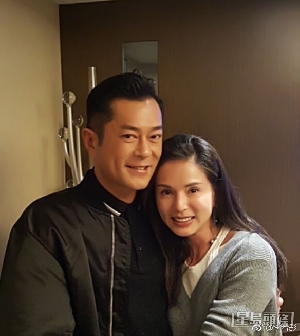李若彤依然是「姑姑」，古天樂比當時黑了不少。