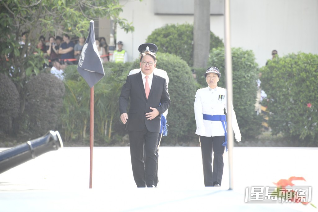 政務司司長陳國基出席警察學院結業會操。