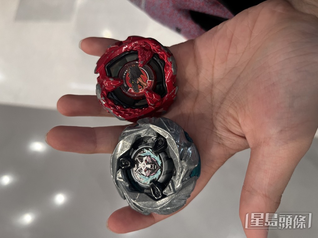 鋒鋒隨身攜帶的爆旋陀螺。