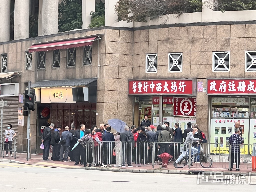 端午長周末料有不少內地旅客來港。資料圖片 端午長周末料有不少內地旅客來港。資料圖片