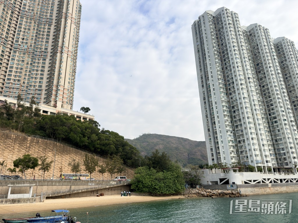 現場近釣魚灣泳灘。梁國峰攝 現場近釣魚灣泳灘。梁國峰攝