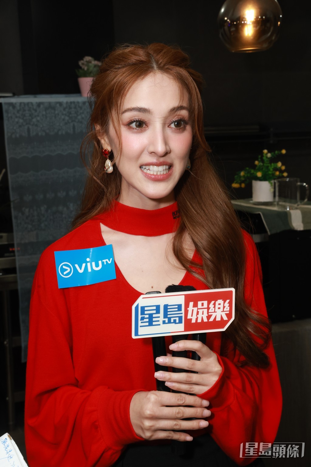 涉嫌施襲陳凱琳6歲二仔的女士行為被批評之餘，陳凱琳的家教問題亦成為網民討論熱話。