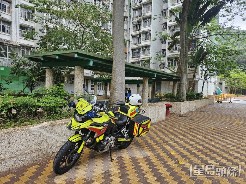 警員到場調查。林思明攝 警員到場調查。林思明攝